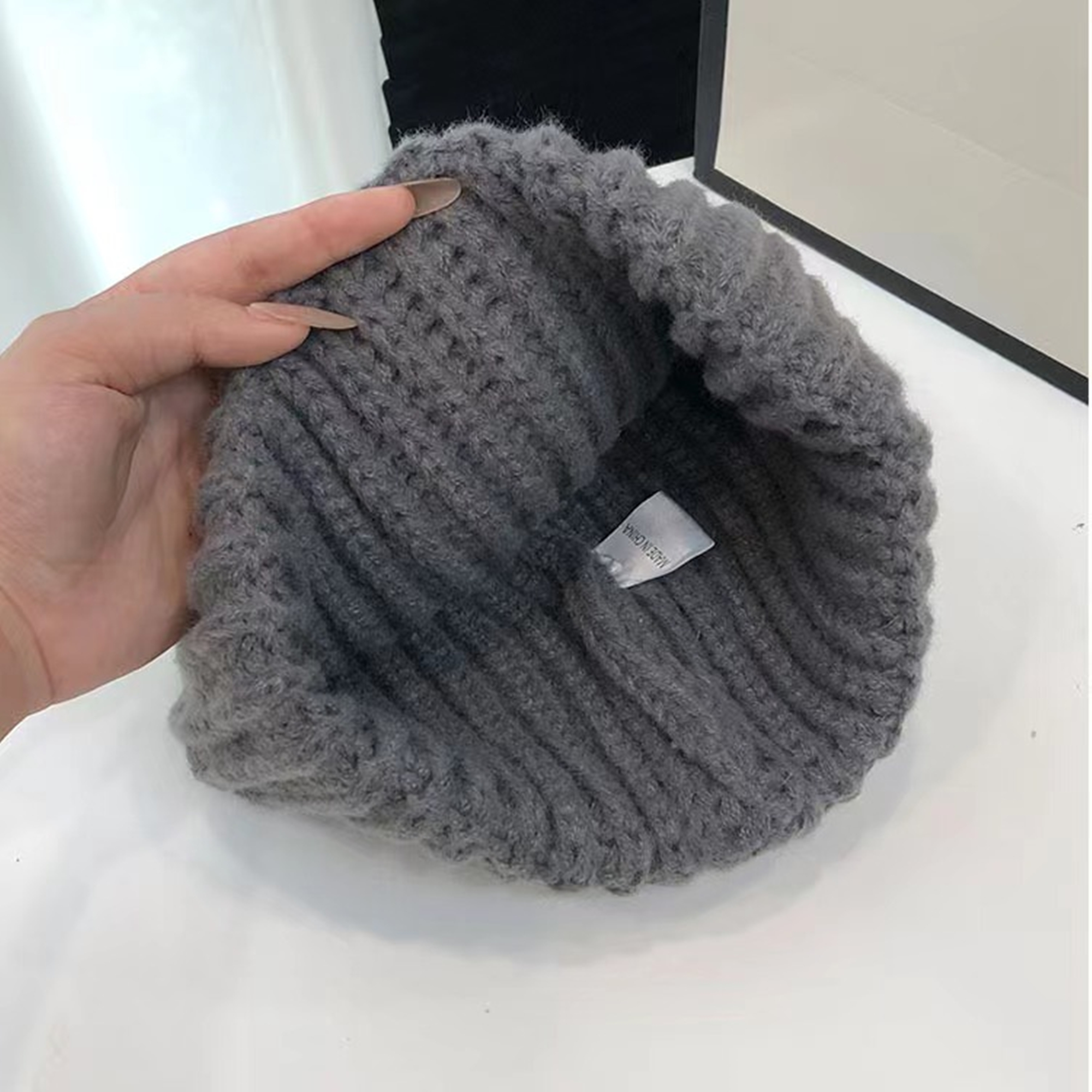 Winter Knit Beanie Hat Item No#30317 - Image 4