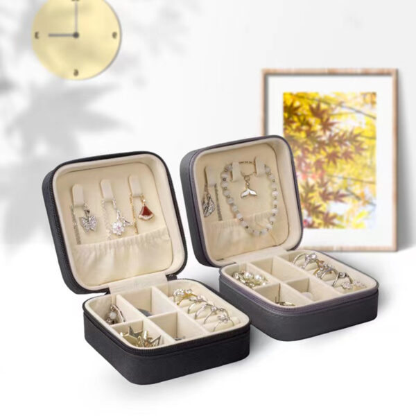 Small Travel Jewelry Box Organizer Item No#30056 - Image 4