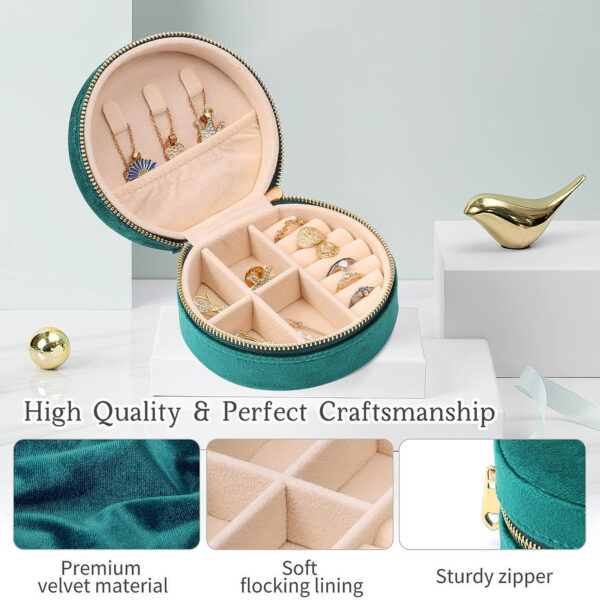 Small Velvet Jewelry Box Travel Organizer Item No#30057 - Image 2