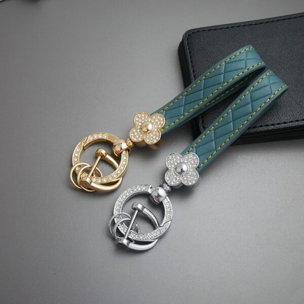 Rhinestone Four Leaf Clover Keychain Item No#30620 - Image 4